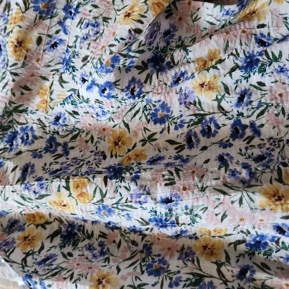 NWT Mongo button front printed floral blouse - Picture 9 of 11